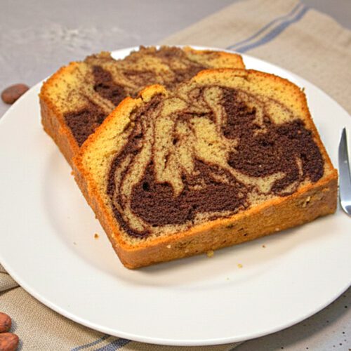 🌀Golden Swirl Marble Cake🍰 – Food-Trek